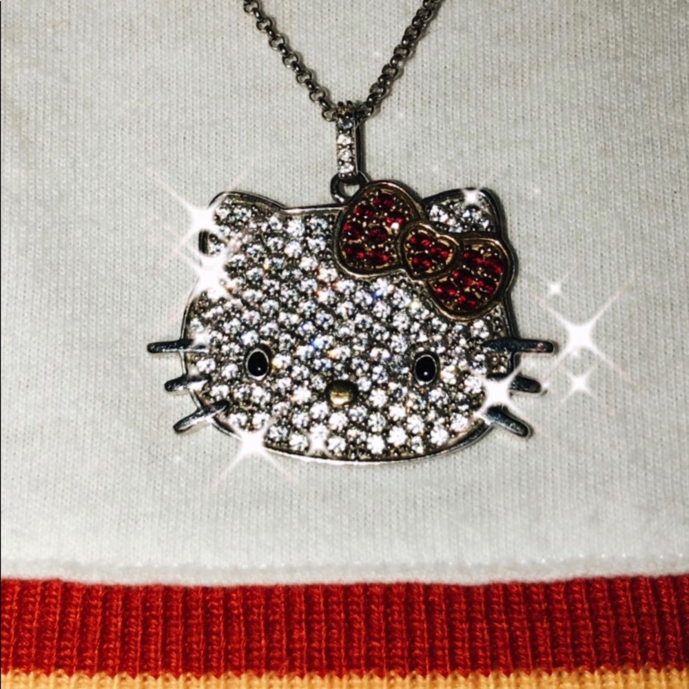 crystal hello kitty necklace 💖